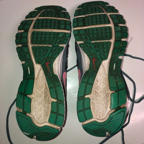 Nike Revolution 2 Sneakers Gray, Blue, Pink Swoosh Size 10 - Picture 3 of 12